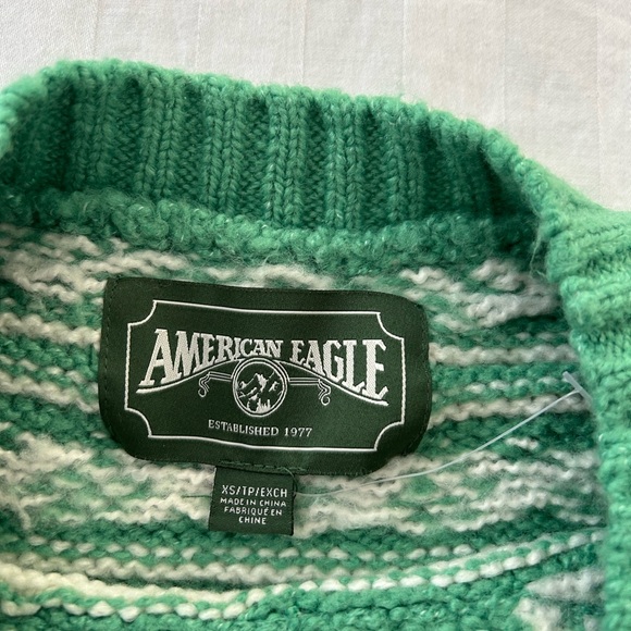 American eagle sweater - Picture 2 of 4